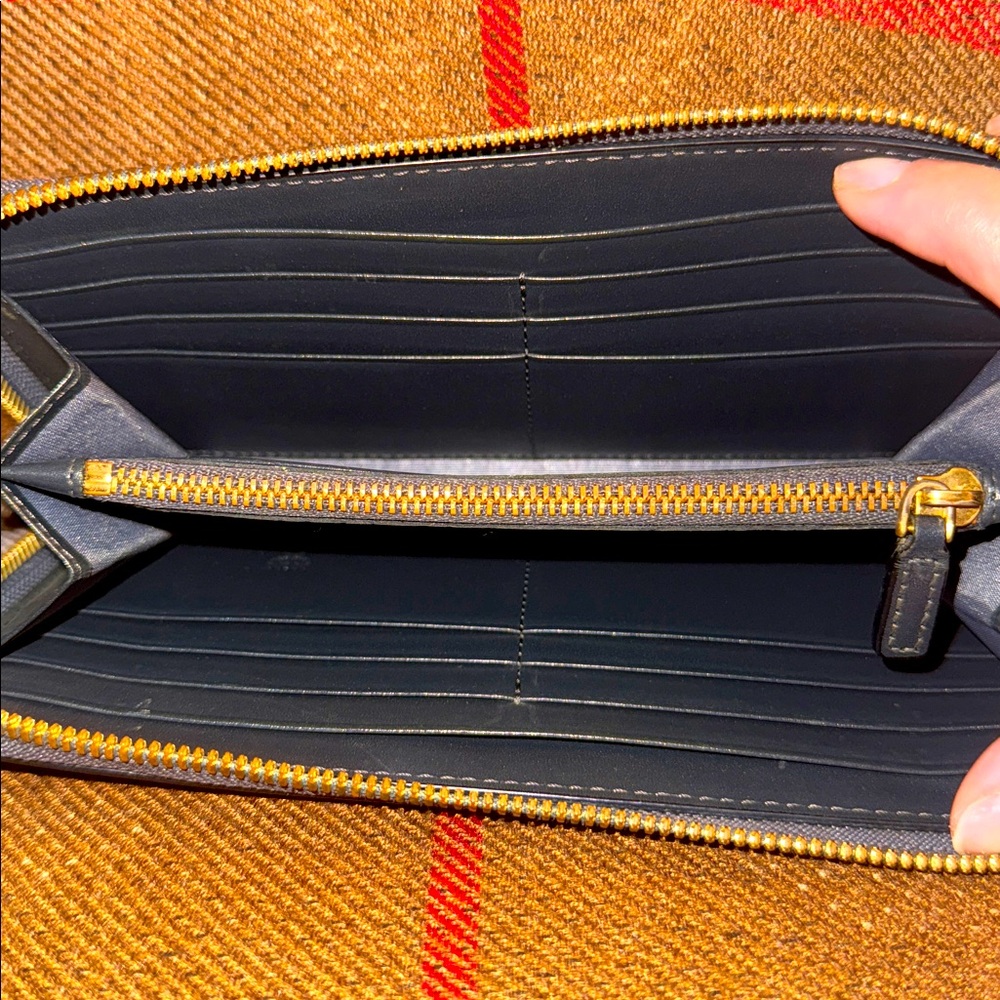 MCM Zip Wallet - Picture 3 of 8